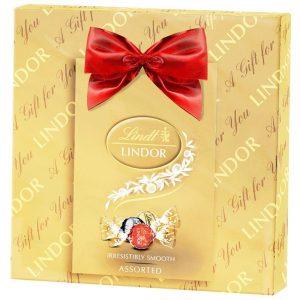 Линдт Линдор Шоколадови Бонбони Празнични Асорти 287г